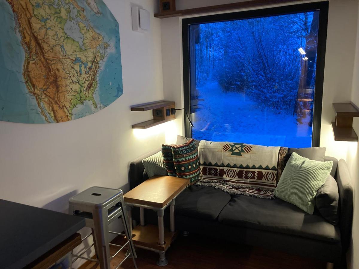 Tiny House Im Seecontainer Mit Parkplatz, Glasfaser, Netflix, Veranda Und Gehobener Ausstattung Κόμπουργκ Εξωτερικό φωτογραφία