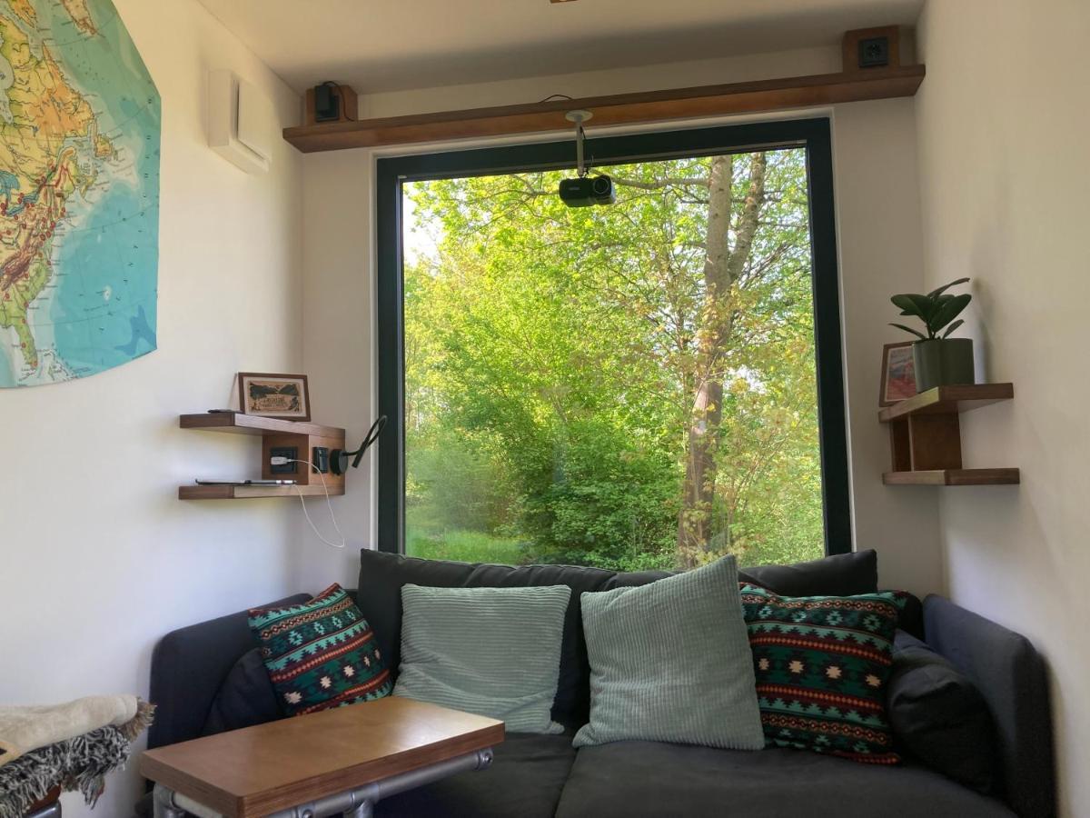 Tiny House Im Seecontainer Mit Parkplatz, Glasfaser, Netflix, Veranda Und Gehobener Ausstattung Κόμπουργκ Εξωτερικό φωτογραφία